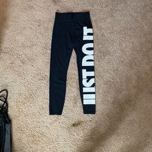 Women’s Nike leggings